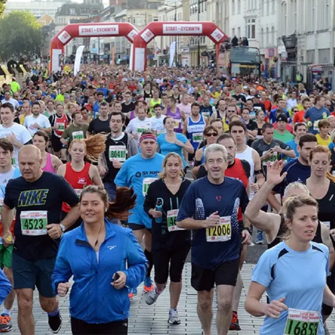 Image of runners at an event